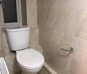 2 Bed Flat, Erleigh Road, RG1 - Photo 3