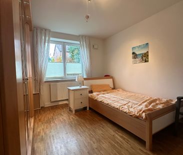 Moderne 2,5-Zimmer Wohnung in zentraler Lage - Photo 4