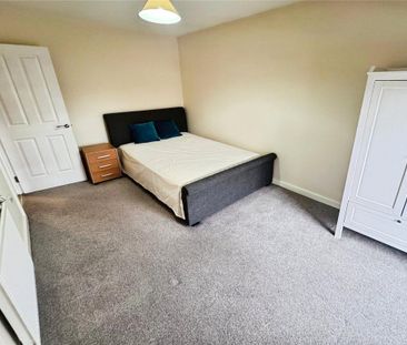 3 bedroom end of terrace house to rent - Photo 5