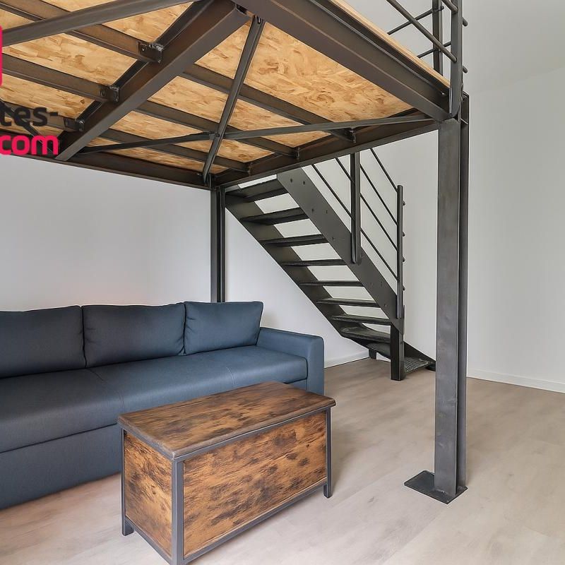 Location Appartement 1 pièce Meublé 31m² BOBIGNY 93000 - Photo 1