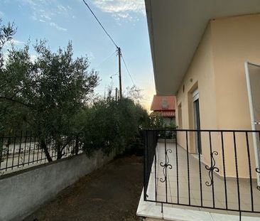 Μονοκατοικία για ενοικίαση Κέντρο (Αίγειρος) - Φωτογραφία 4
