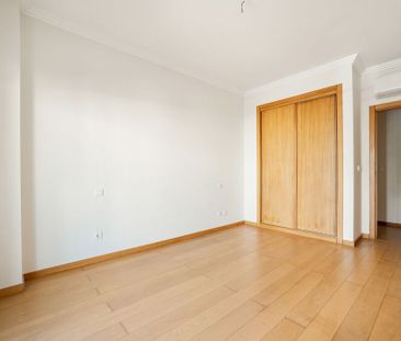 3 Bedroom Apartment with garden, Paço de Arcos, Oeiras - Foto 2
