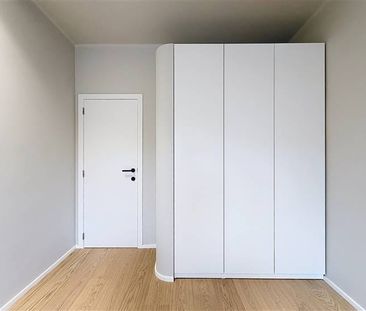 Appartement te huur - Foto 2