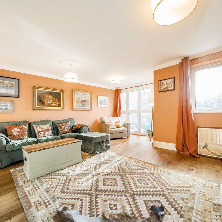 Honeyman Close, Queens Park, NW6, London - Photo 1