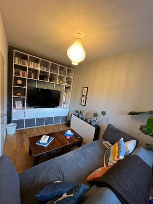 2 Bed Maisonette, Prospect Place, E1W - Photo 1