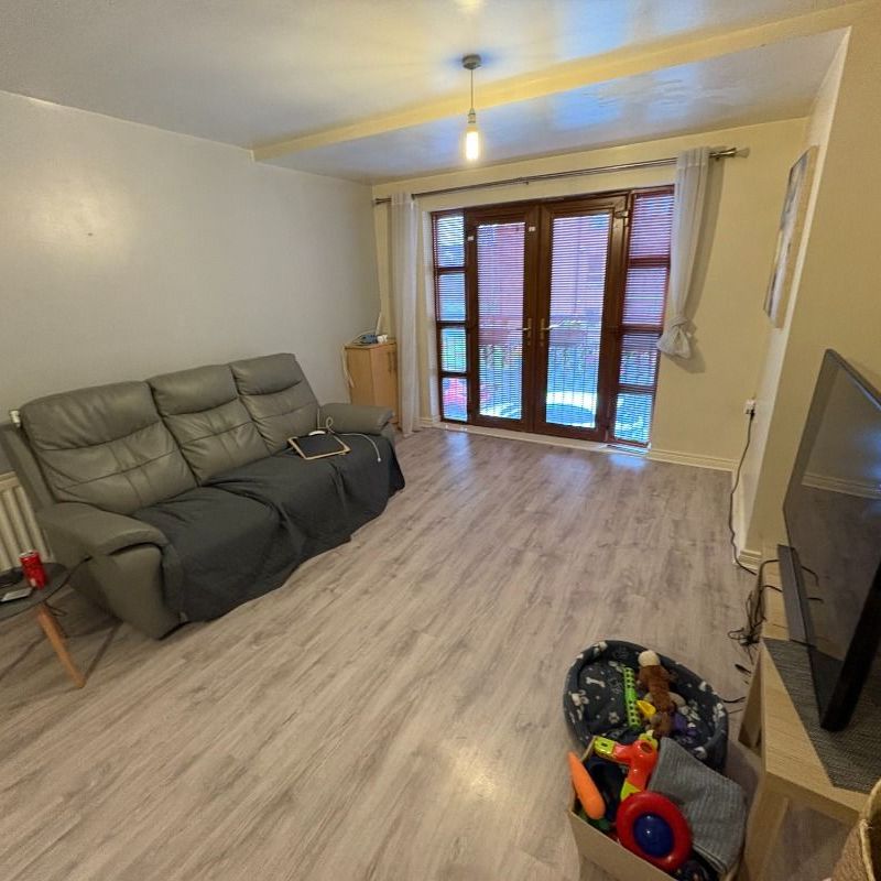 Apt. 5, Sequoia Building, 1 Redwood Grove, Dunmurray BT17 9FE - Photo 1