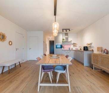 Nieuwbouwappartement met zonnig terras in hartje Steendorp - Photo 5