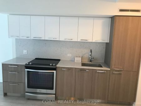 Riverside Square Lofts 15-45 , #909 - Photo 4