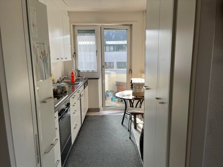"Moderne Wohnung im Seefeld mit Balkon!" - Foto 4