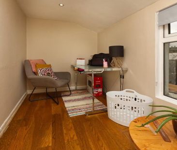 41 Railwayview Street, Bangor, BT20 3BY - Photo 4