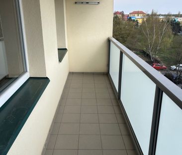 Pronájem bytu 4+kk • 87 m² bez realitkyK Rovinám, Praha - Jinonice - Fotografie 3