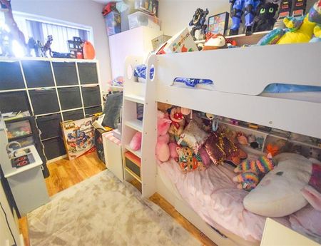 2 Bedroom End Terrace To Let - Photo 3