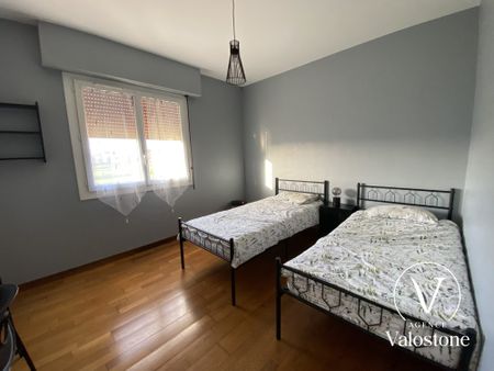 Location Maison 4 pièces 150m² ST SEVER 40500 - Photo 2