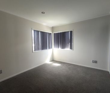 MANGERE EAST, 4 BEDROOMS - Photo 1