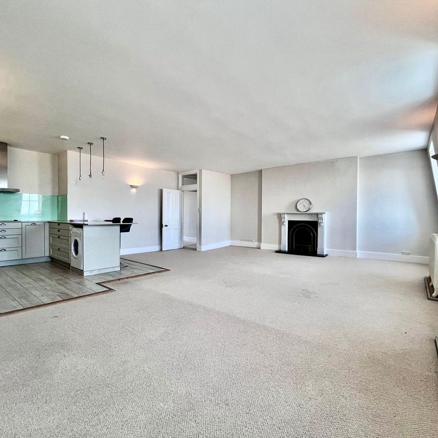 Heene Terrace, Worthing - Photo 1