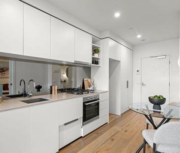 Modern Living in the Heart of Essendon North - Photo 6