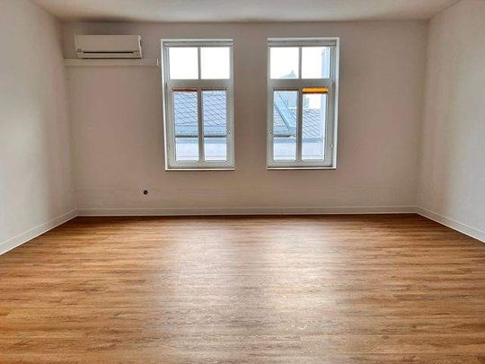 Barrierearme Innenstadtwohnung mit Aufzug und TG-Stellplatz - Photo 1