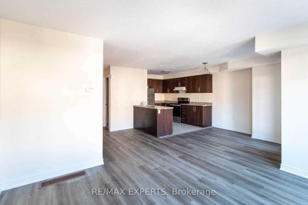 For Lease - 755 Linden Drive Unit# 60, Cambridge, Ontario - Photo 2