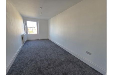 5 bedroom house share to rent - Photo 3