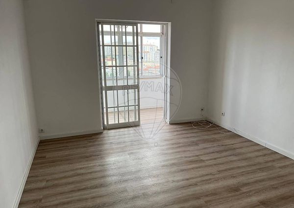 Apartamento T2 em Lisboa