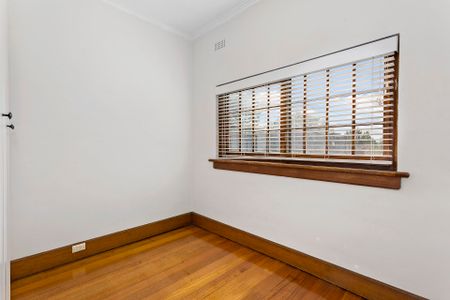 2/70 Nirvana Avenue, - Photo 5