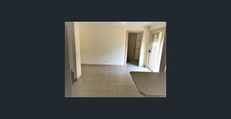 Family home close to everything!!! - Photo 4