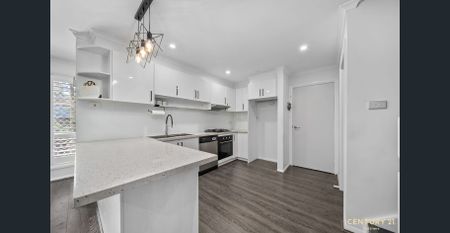 Contemporary And Convenient Living! - Photo 5