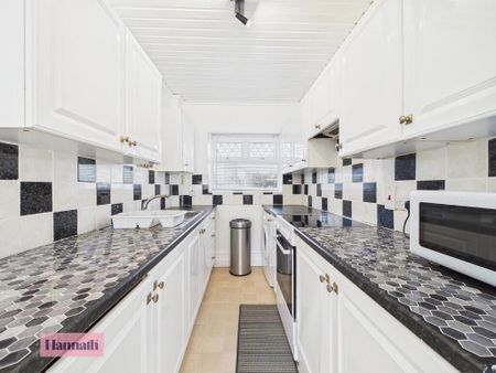 83 Deramore Drive, Portadown, BT62 3HJ - Photo 2