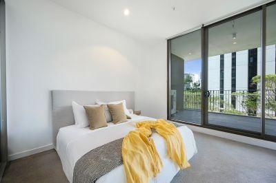 Stylish North-Facing Apartment in the Heart of Macquarie Park - Photo 1