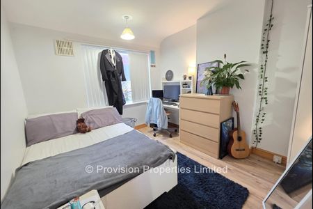 3 Bedroom Houses Near University - Photo 5