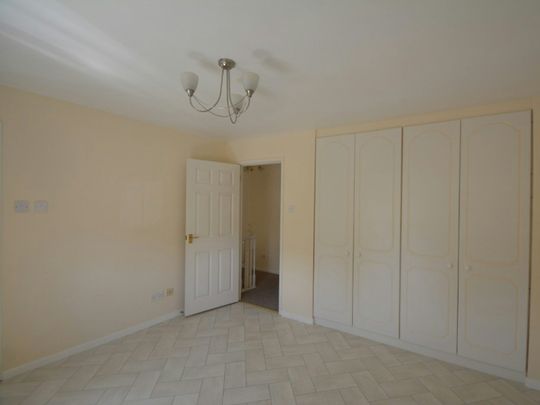 Detached house to rent on - Photo 1