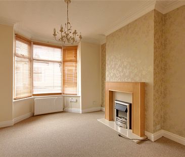 2 bed house to rent in Hampton Road, Stockton-On-Tees,, TS18 - Photo 2