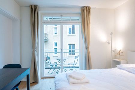 Charmantes Studio-Apartment mit Balkon in Zürich-Seefeld - Photo 5