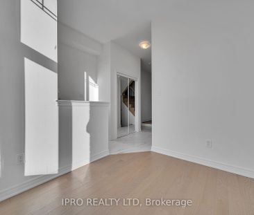 For Lease - 3950 Koenig Road, Burlington, Ontario - Photo 1