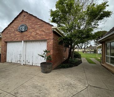 Ultimate Family Home - Photo 6