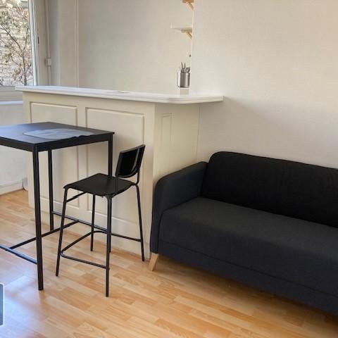 Location Appartement 2 pièces 29m² ST ETIENNE 42000 - Photo 1