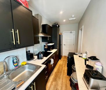 1 bedroom semi-detached house to rent - Photo 4