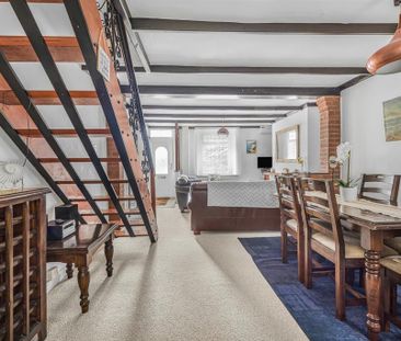 3 bedroom terraced house to rent - Photo 2