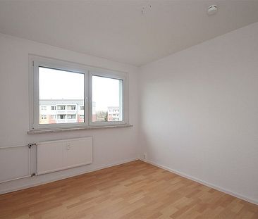 3-Raum-Wohnung Am Hohen Ufer 17 - Photo 1