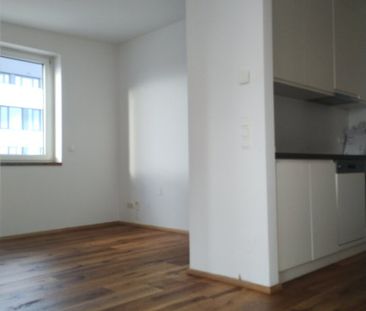 Lemböckgasse Dachgeschosswohnung zzgl. 6,71 m² Terrasse nähe U-Bahn... - Photo 2
