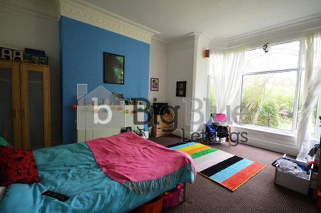 3 bedroom flat to rent - Photo 5