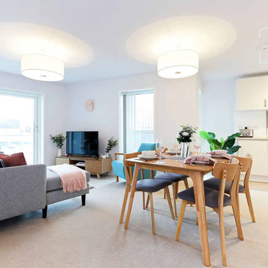 Aston Place, B1 - Photo 1