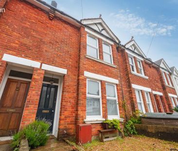 3 bedroom terraced house to rent - Photo 2