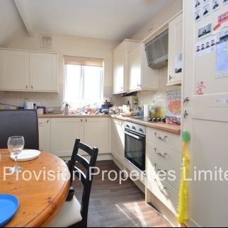 3 Bedroom for Rent in Leeds - Photo 3