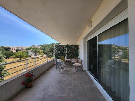 Location appartement à Porto vecchio - Photo 2