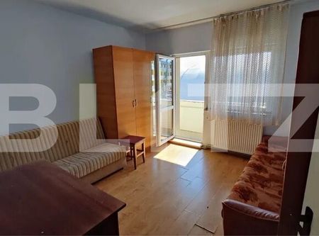 Apartament 3 camere, decomandat, 70mp, zona Manastur - Photo 2