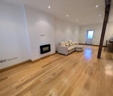 1 The Stables, The Mill Village, Comber, BT23 5WT - Photo 2