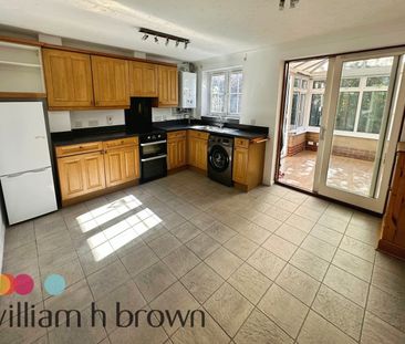 Bridport Way, Braintree - Photo 6