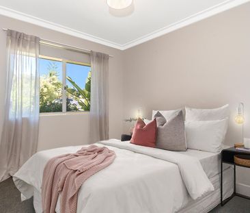 Refreshed 3 x 1 Home - Photo 2