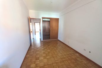 3+1 bedroom flat with balconies in Esgueira!